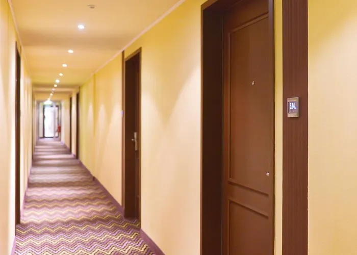 Hotel apartamentowy Amc - Ku'damm 4*